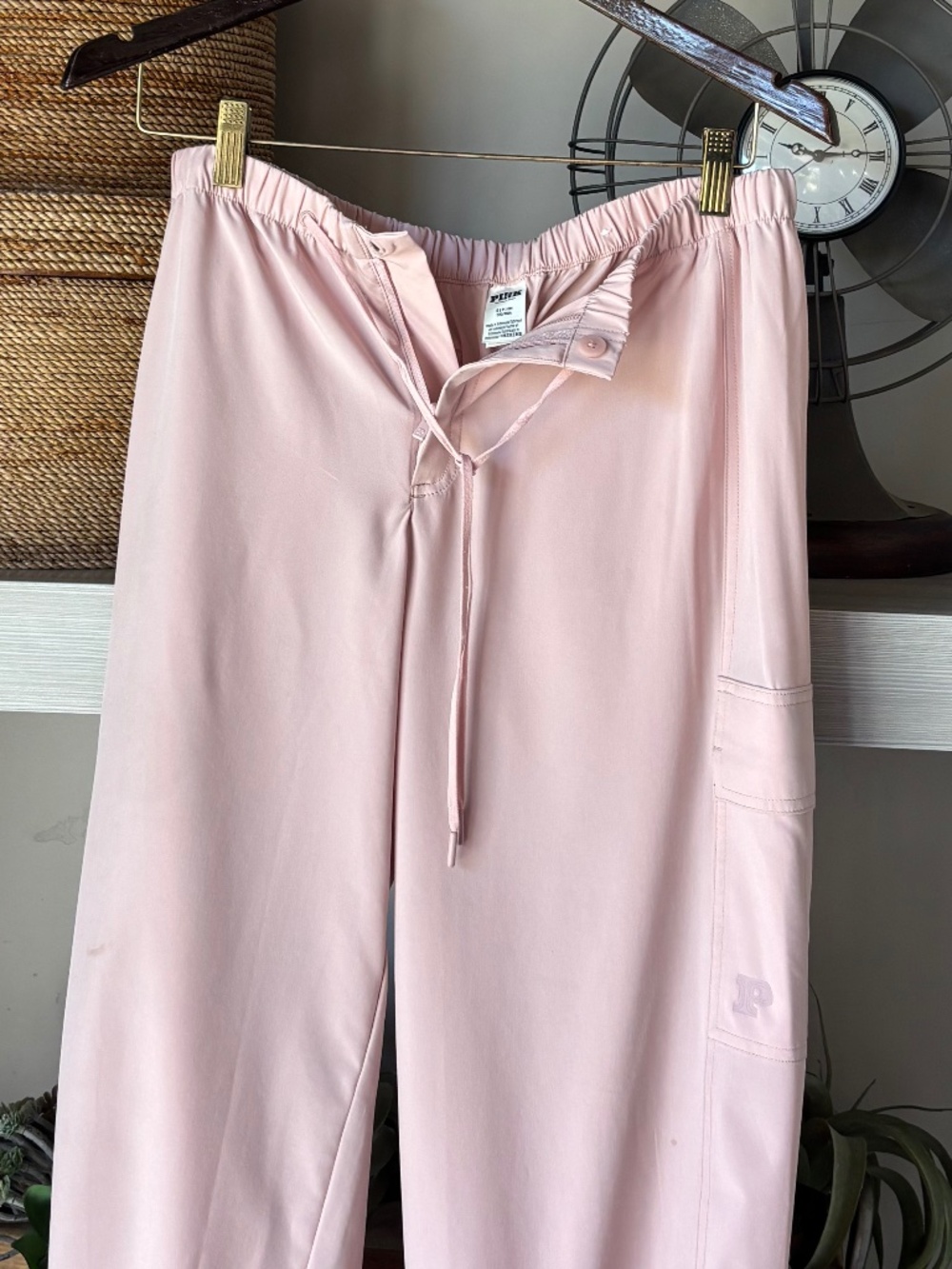 NWOT PINK Tech Stretch Cargo Jogger Parachute Pants in Pink  (S) - Picture 4 of 6